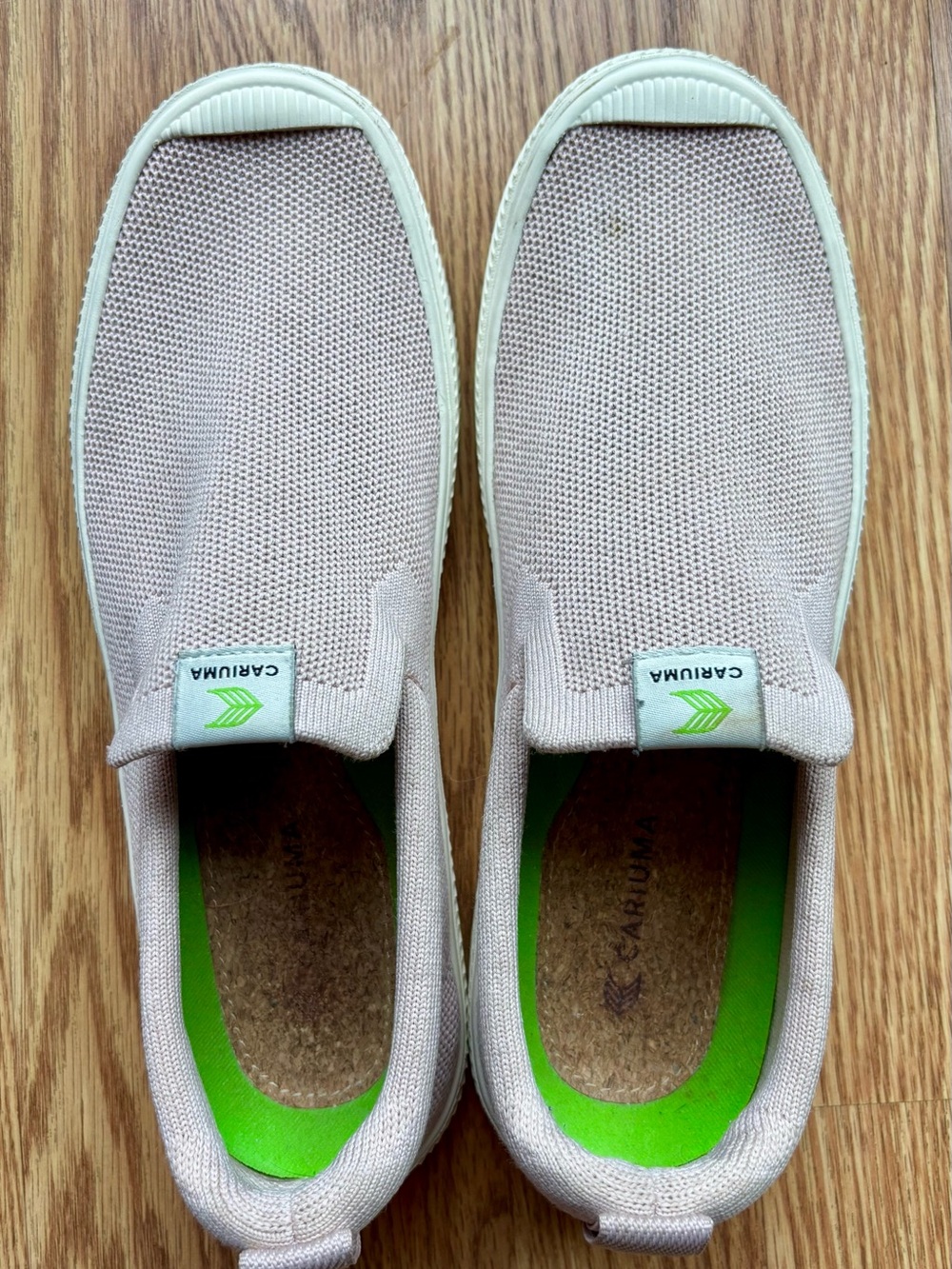 Cariuma IBI Slip-On Sneakers in Rose with Bamboo Lime Insole UNISEX